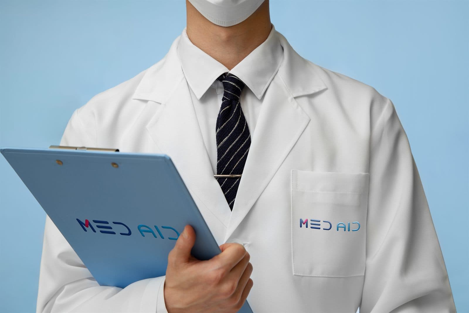 A MED AID medical professional